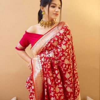 Designer Red Soft Banarasi Silk Saree With Impressive Blouse Piece