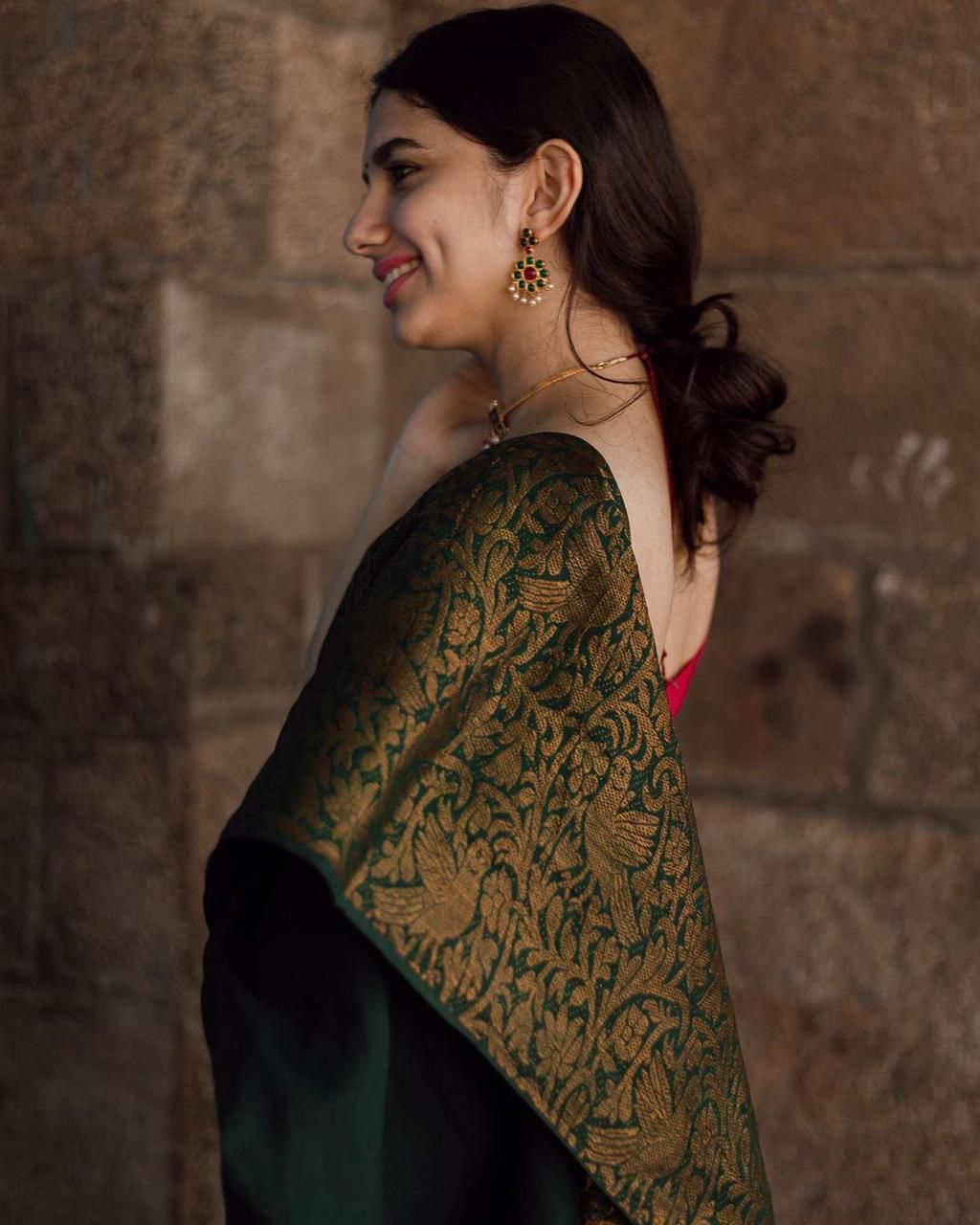 The Silk Beautiful Dark Green & Golden Banarasi Jacquard Silk Designer Sarees - Image 2