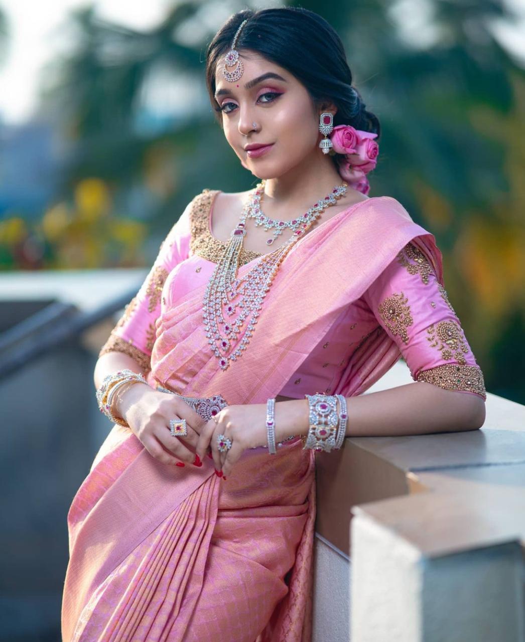 Profuse Pink Soft Silk Saree With Magnific Pink Blouse Piece - Image 2