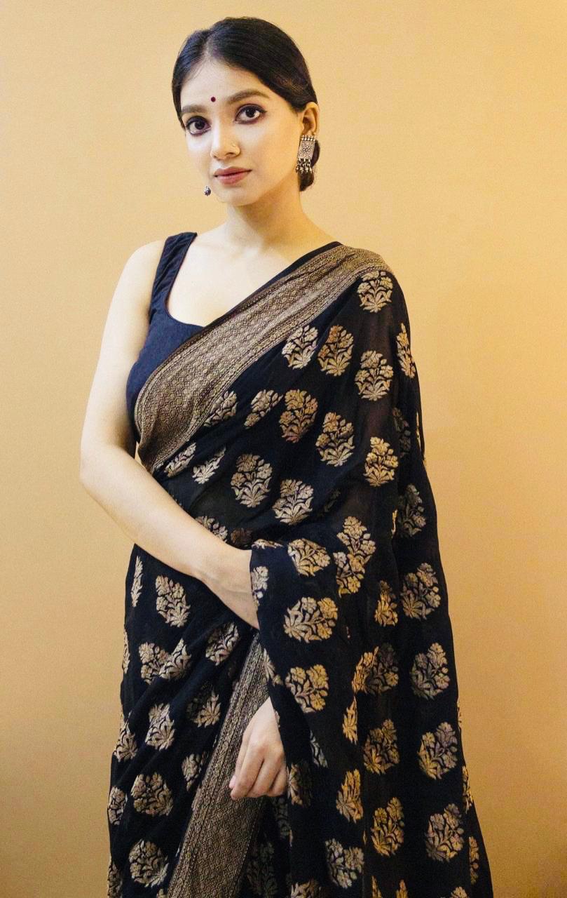 Confounding Black Soft Silk Saree With Snappy Blouse Piece - Image 3
