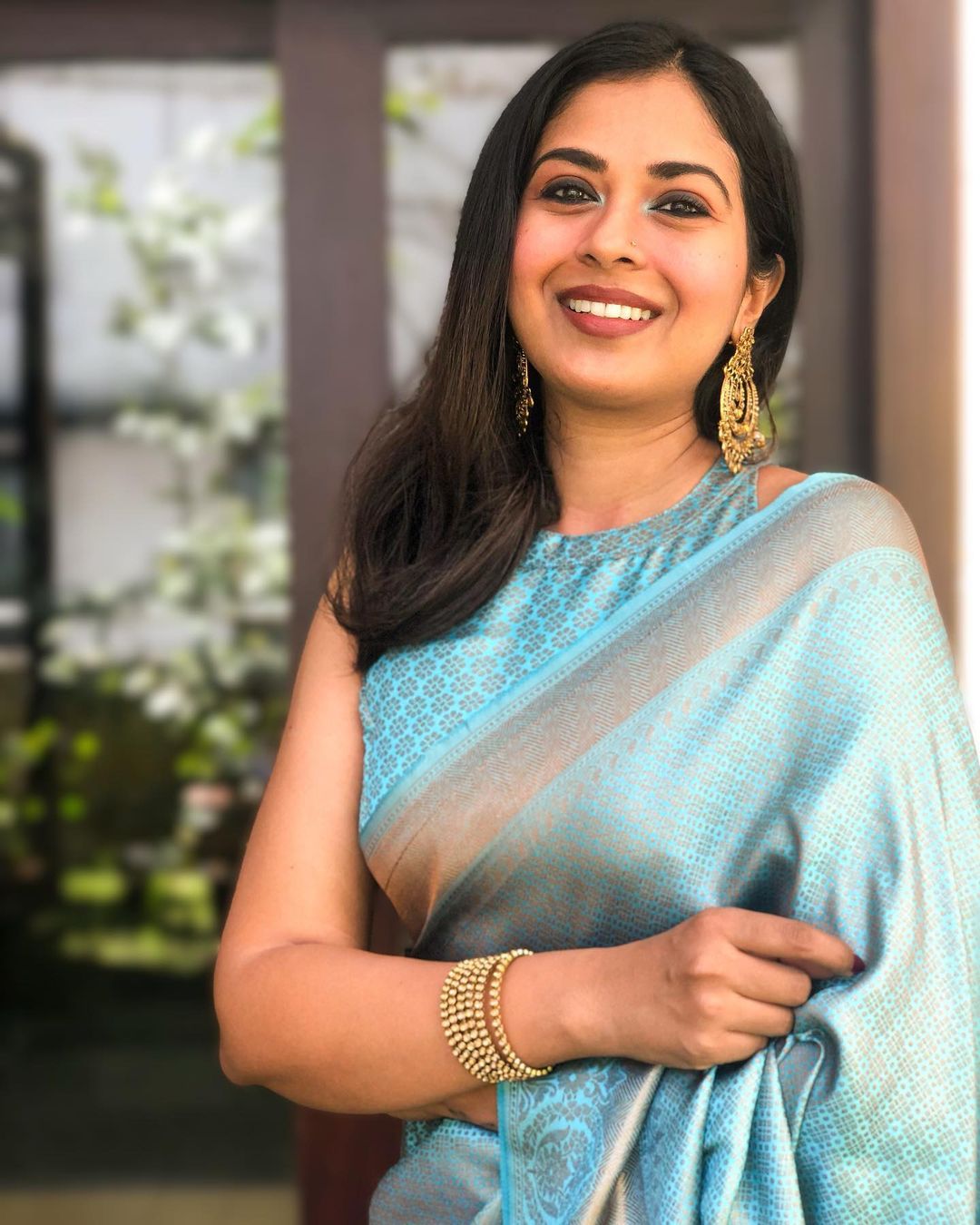 Sophisticated Sky Soft Silk Saree with Comely Blouse Piece - Image 3