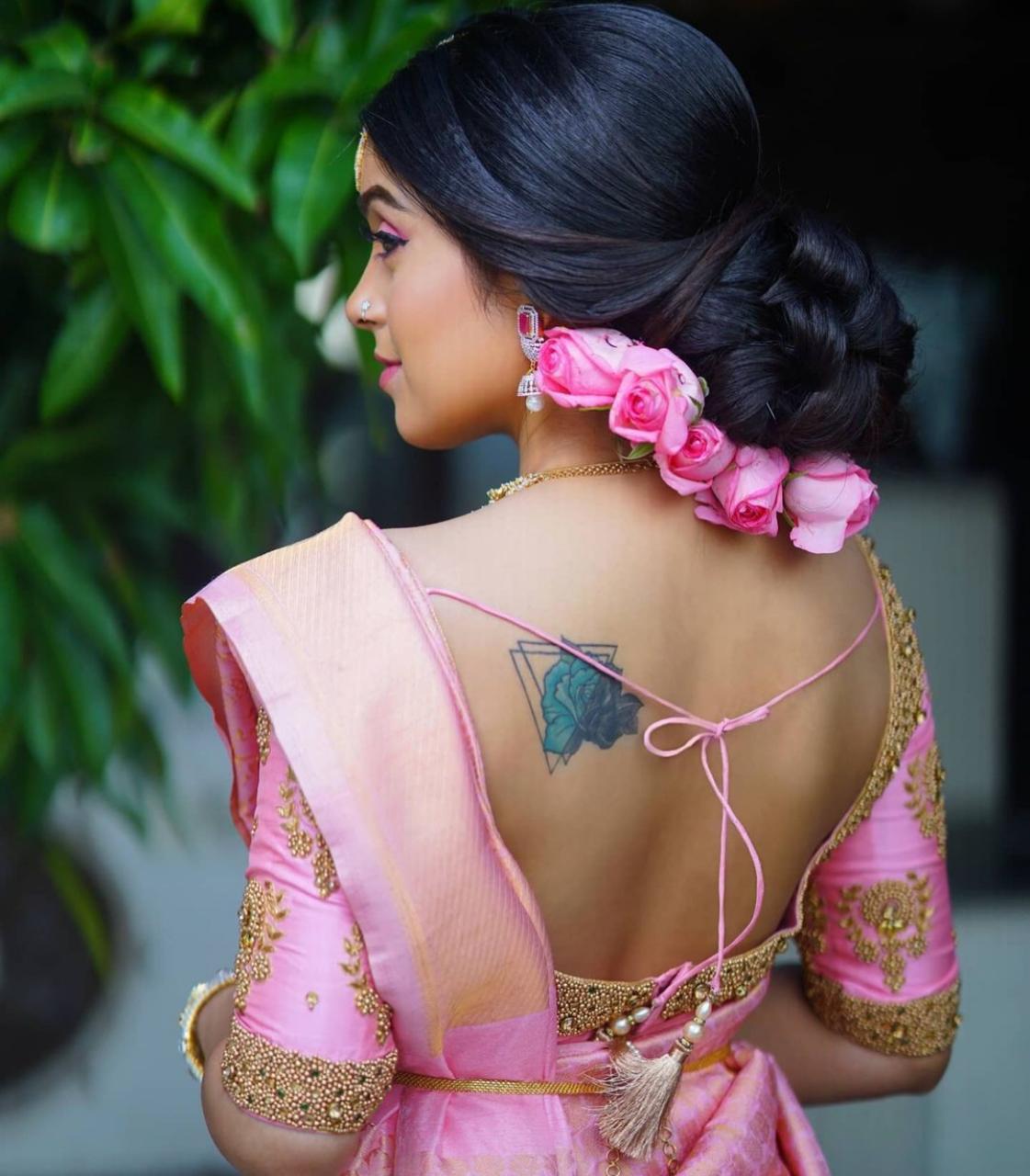 Profuse Pink Soft Silk Saree With Magnific Pink Blouse Piece - Image 3