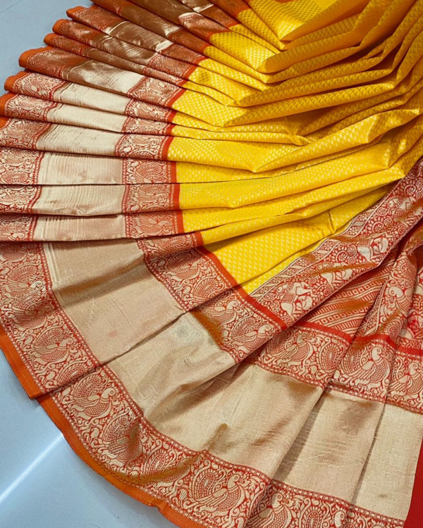 The Silk Magic Yellow & Orange Pure Kanchipuram Saree Online with 0.80m Attached Blouse - Image 5